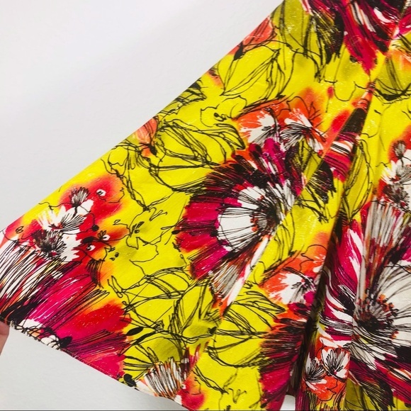 St John š„SALEš„silk blend A line floral skirt Sz 4 gorgeous - Picture 4 of 6